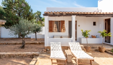 Resa estates Ibiza for sale te koop villa port des torrent zwembad  ext.jpg